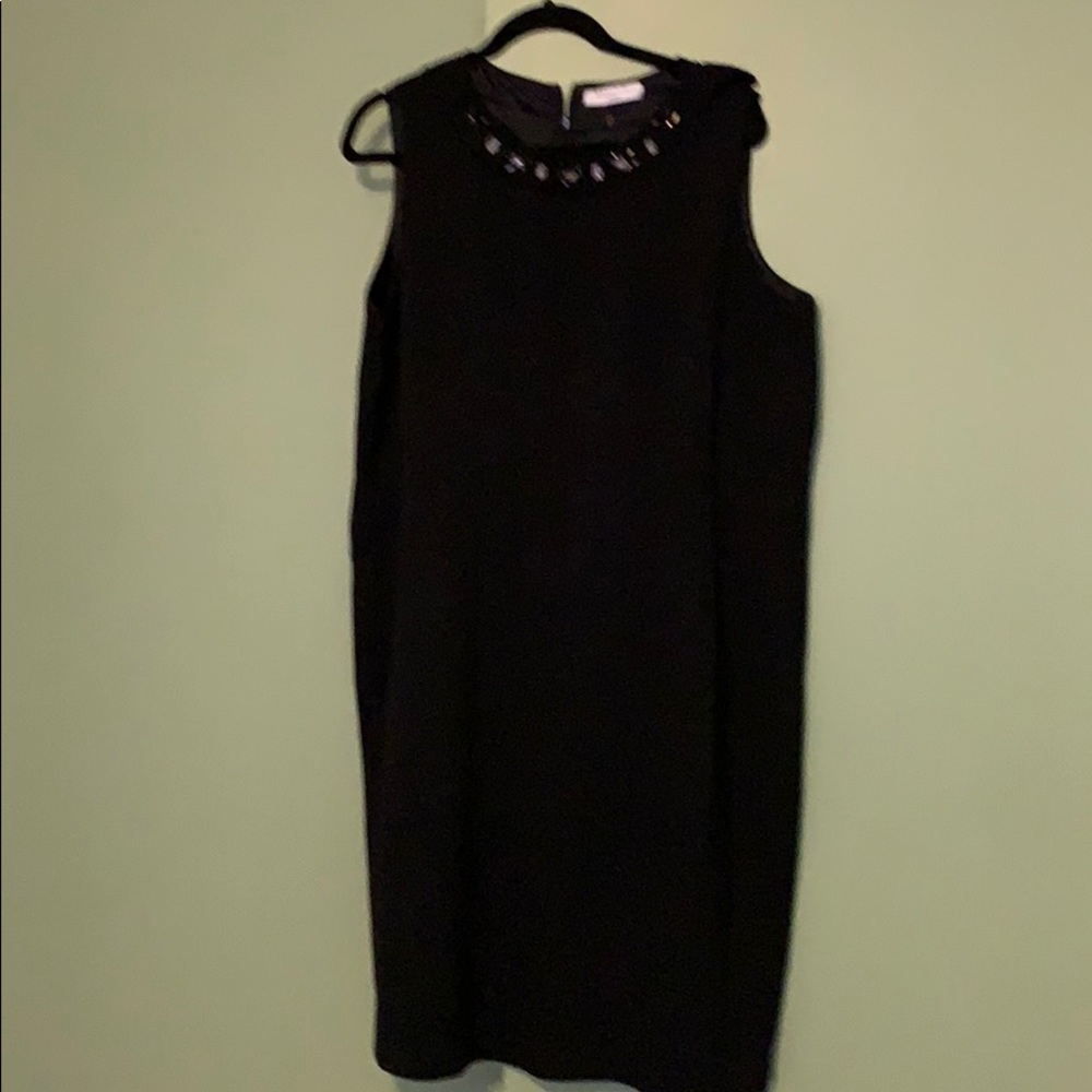 Black Tahari wool dress crystal neckline 18